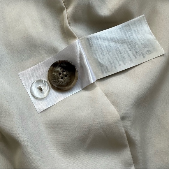 H&M (XXS) Double-Breasted Blazer in Ivory, Black and Beige Plaid - Picture 12 of 14